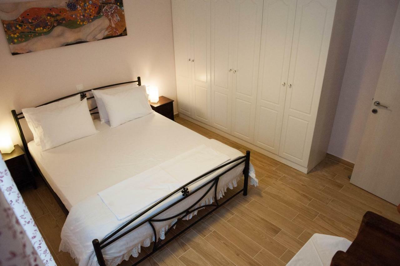 Polikseni House Vila Agios Gordios  Exterior foto