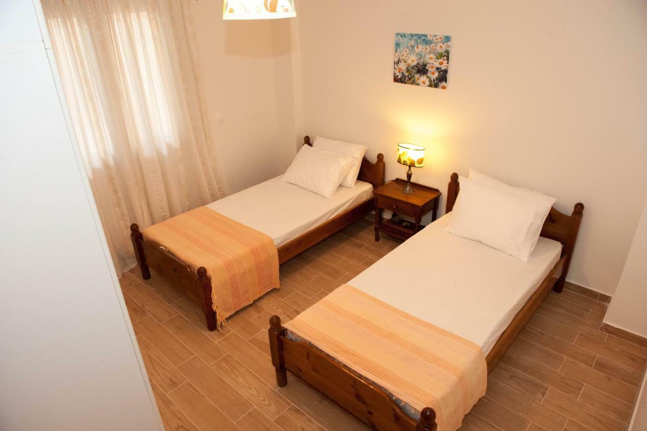 Polikseni House Vila Agios Gordios  Exterior foto